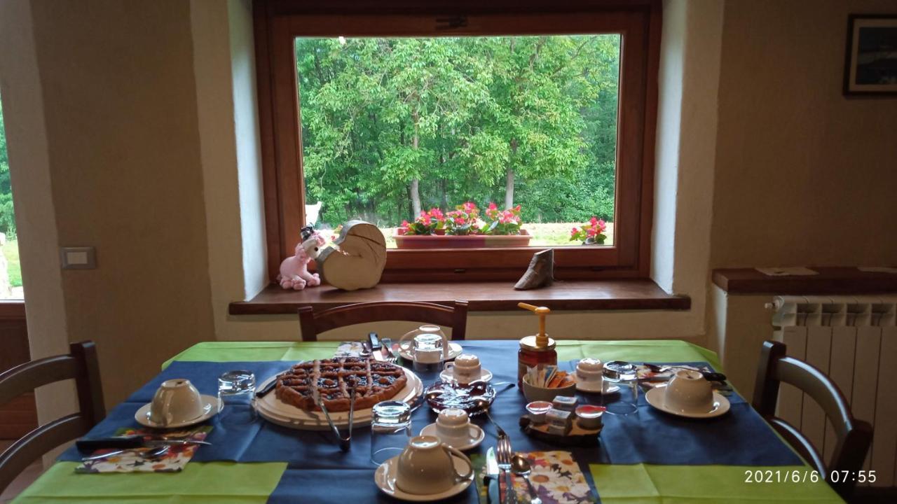 Bed and Breakfast Cascina Boschetto Saliceto Exteriér fotografie